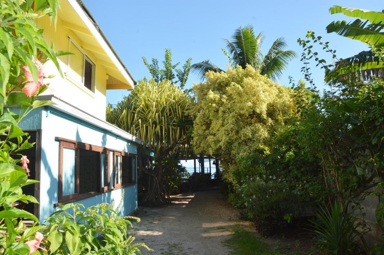 Fare Maheata Hotel Pihaena Bagian luar foto