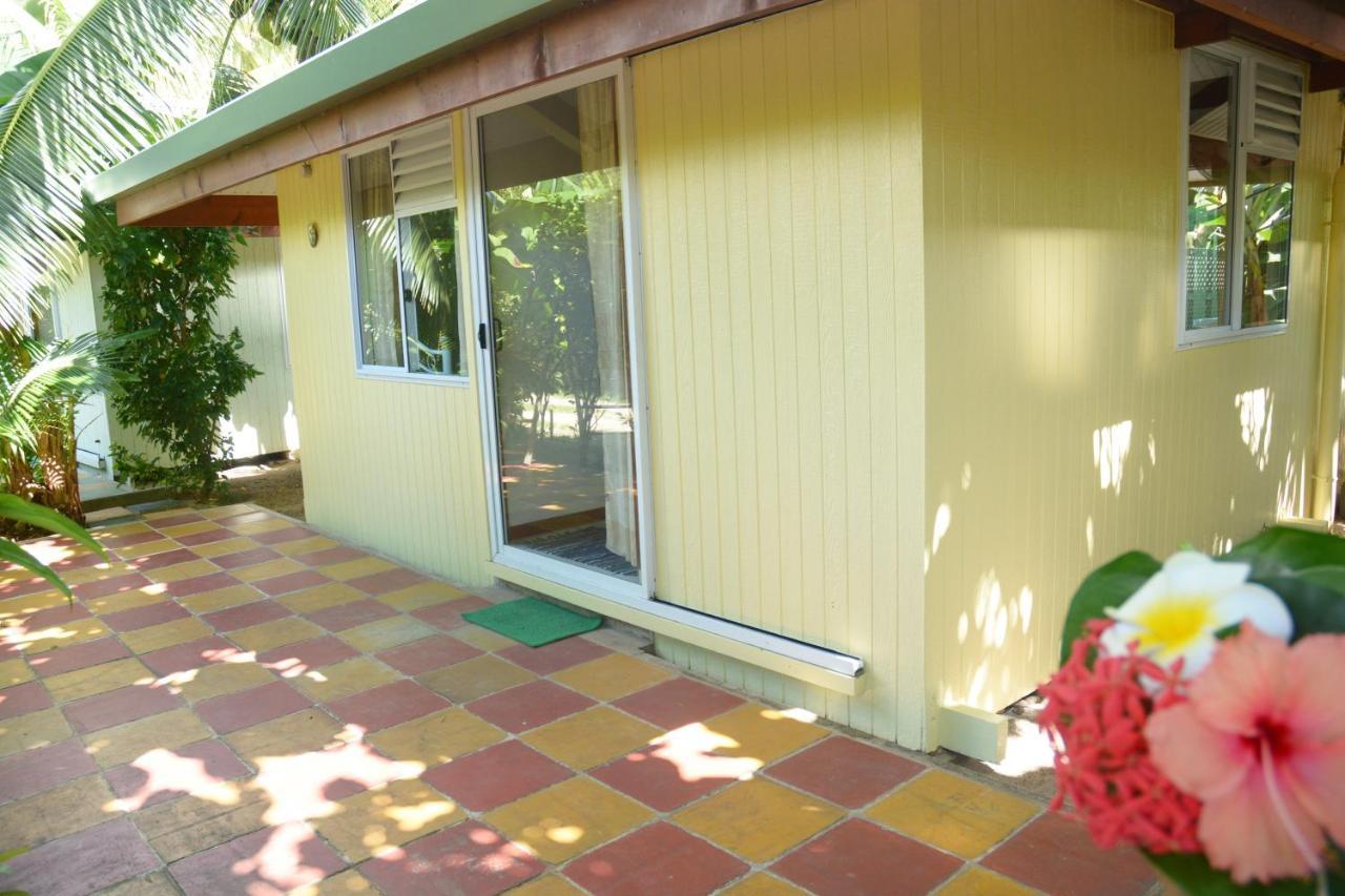 Fare Maheata Hotel Pihaena Bagian luar foto